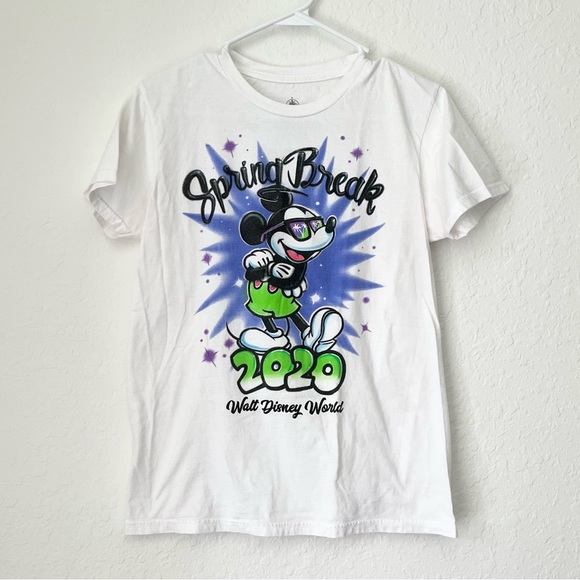 Disney World Resort Spring Break 2020 Mickey Mouse Graffiti Shirt Size Small - Picture 1 of 3